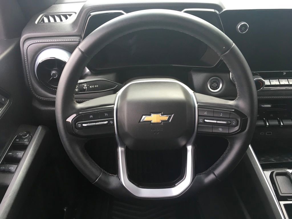 Used 2024 Chevrolet Colorado LT w/ LT Convenience Package image 18