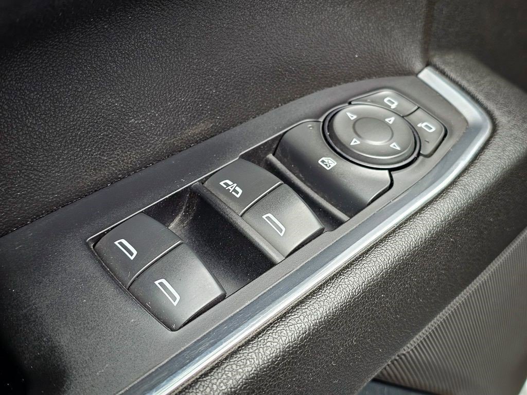 Certified 2024 GMC Sierra 1500 SLE w/ Preferred Package image 10