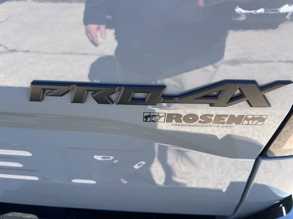 Certified 2024 Nissan Frontier PRO-4X w/ Technology Package image 29