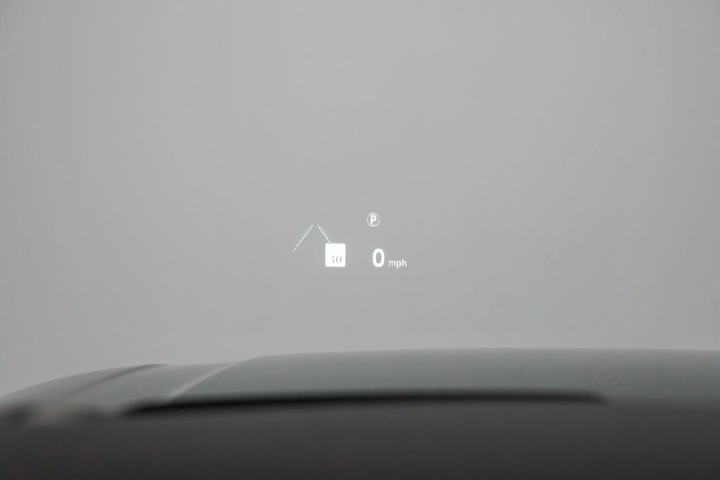 Used 2020 Land Rover Range Rover HSE image 18