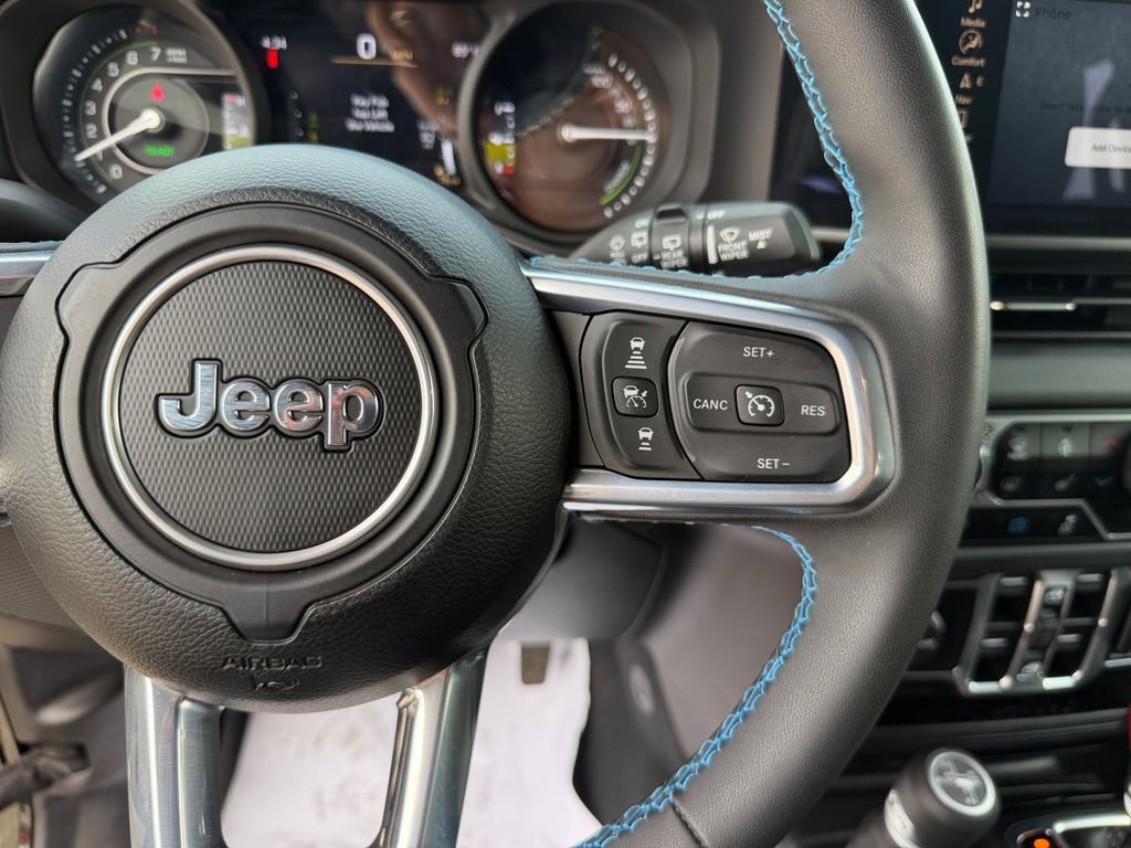 Used 2024 Jeep Wrangler High Altitude AWD/4WD image 20