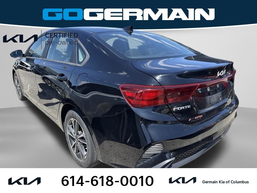 Certified 2022 Kia Forte LXS FWD image 4