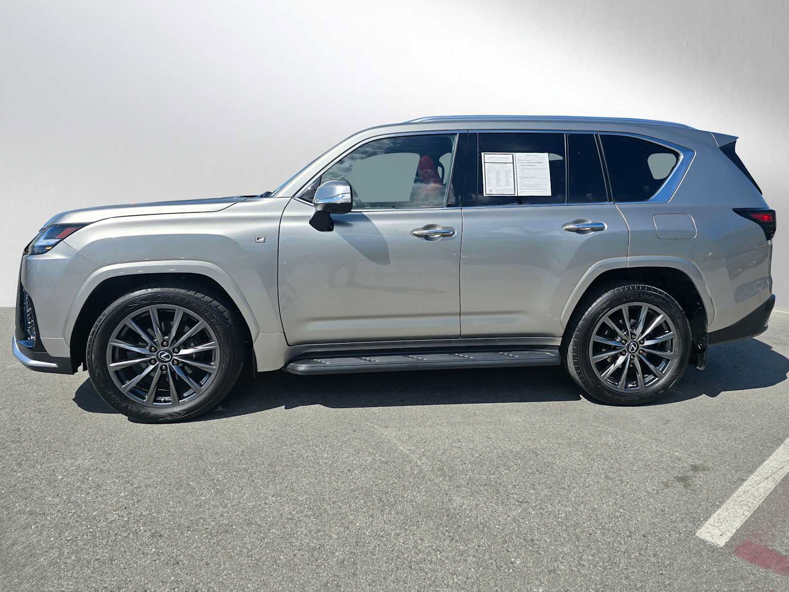 Used 2023 Lexus LX 600 F Sport w/ Accessory Package (Z1) AWD/4WD image 2