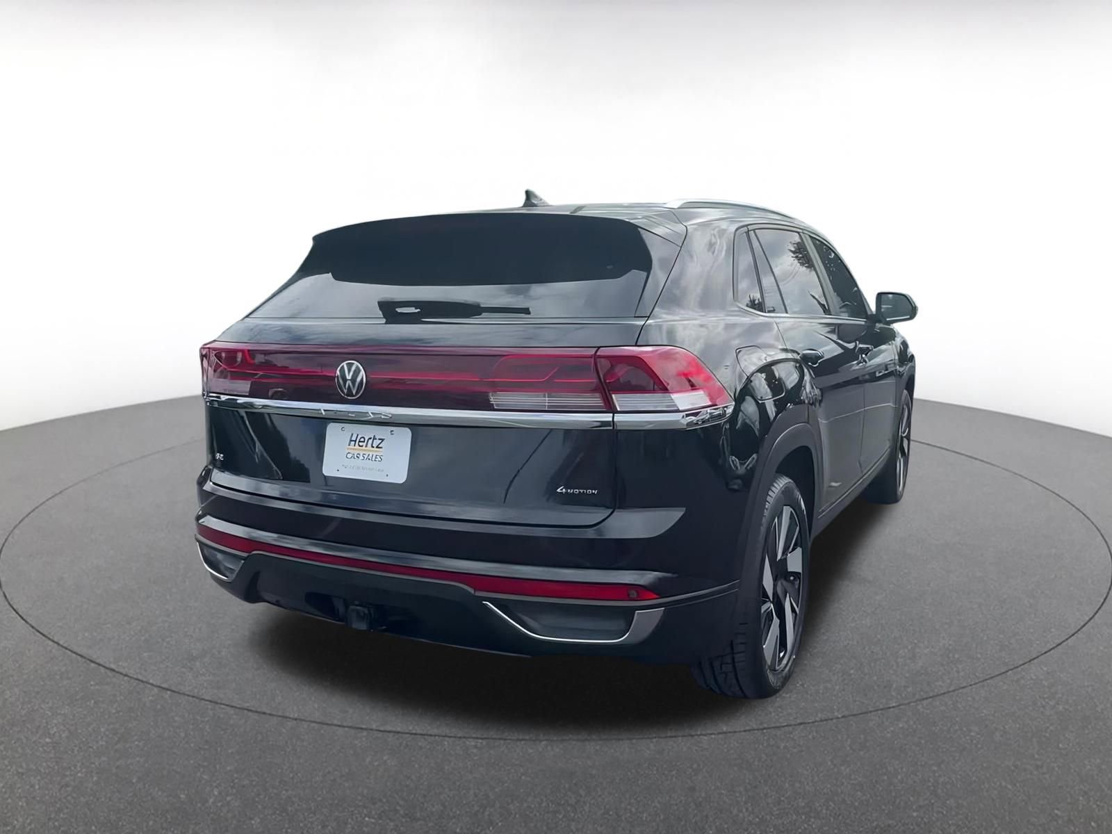 Used 2024 Volkswagen Atlas Cross Sport SE image 14