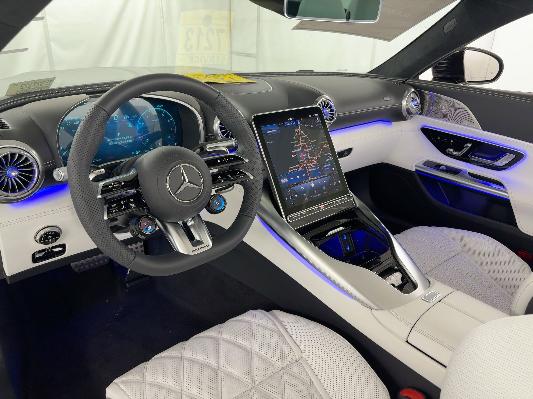 New 2026 Mercedes-Benz SL 63 AMG 4MATIC image 4