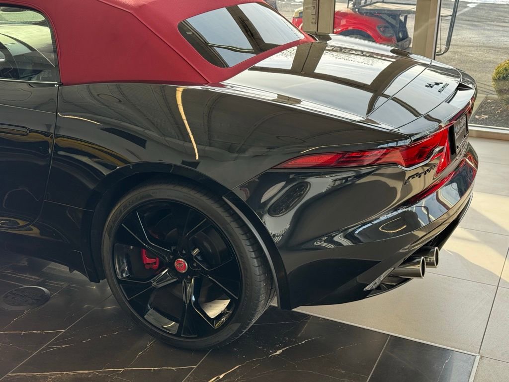 Used 2023 Jaguar F-TYPE Convertible image 5