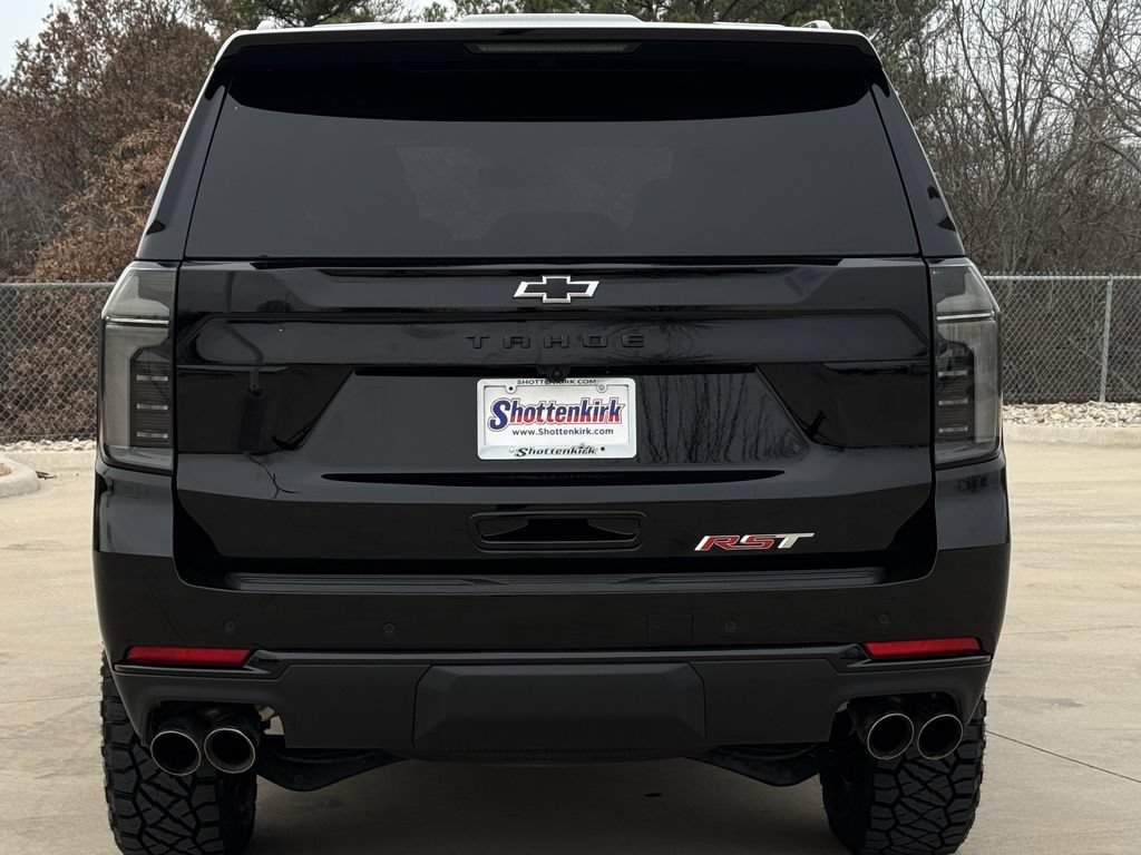 Used 2025 Chevrolet Tahoe RST AWD/4WD image 5