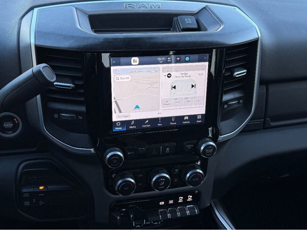 Used 2024 RAM 2500 Lone Star w/ Sport Appearance Package image 12