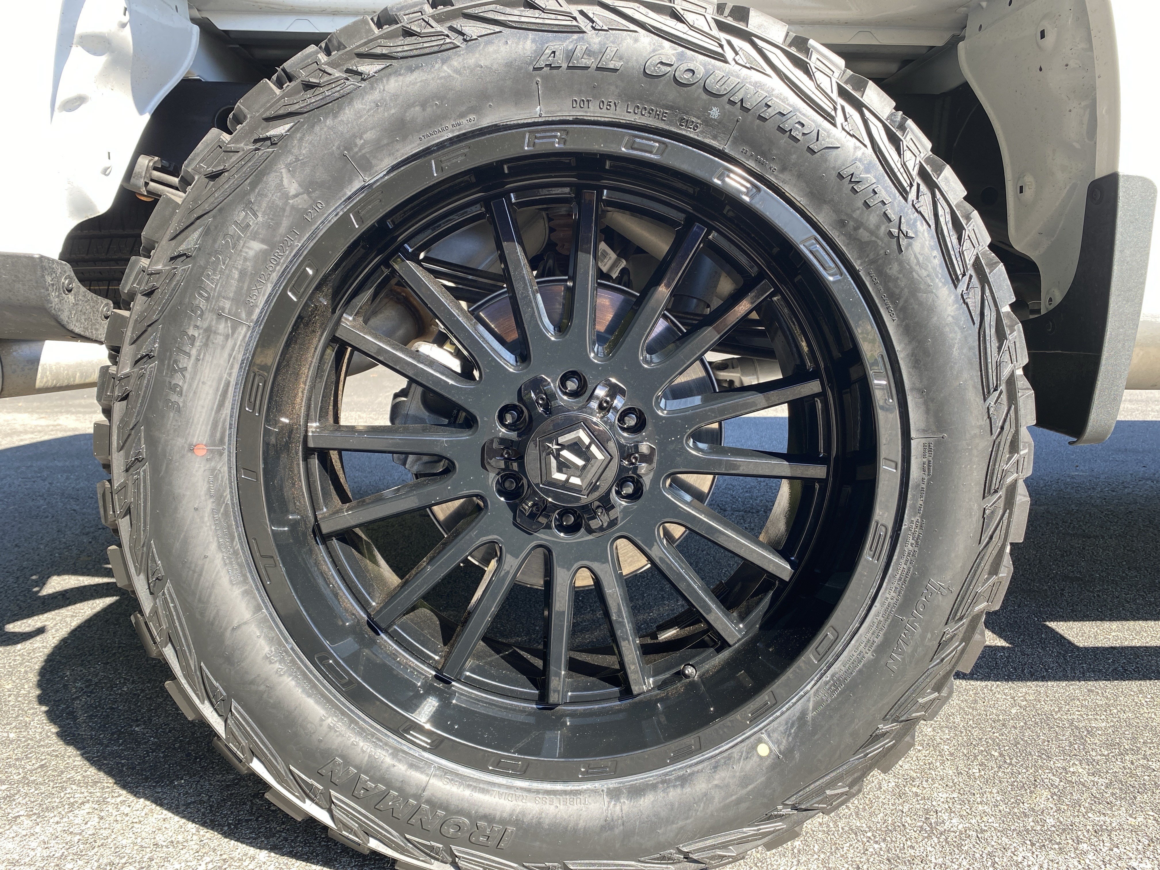Used 2026 Chevrolet Silverado 1500 Custom w/ Turbomax Blackout Package AWD/4WD image 40