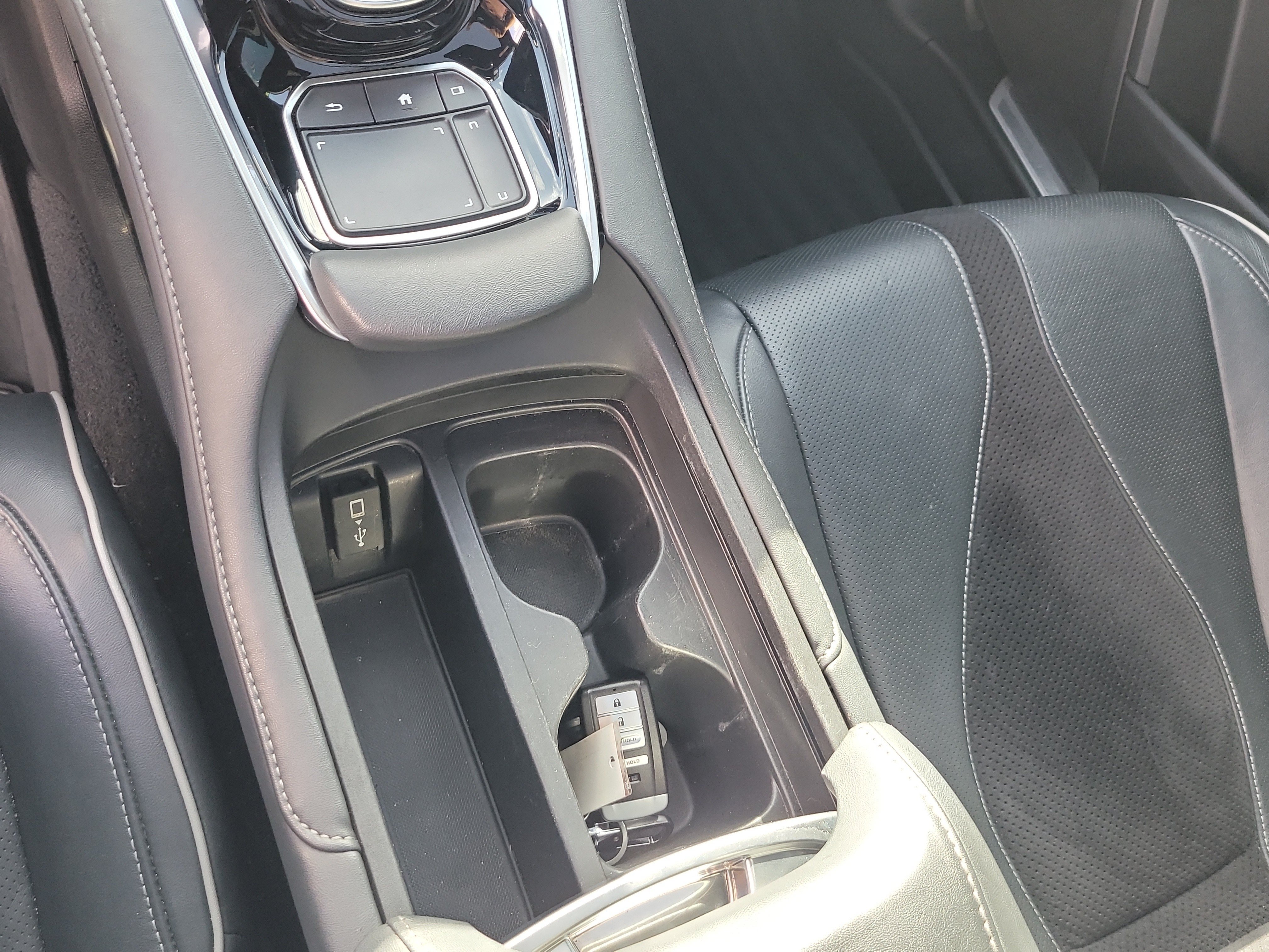Used 2019 Acura RDX w/ Advance Package FWD image 26