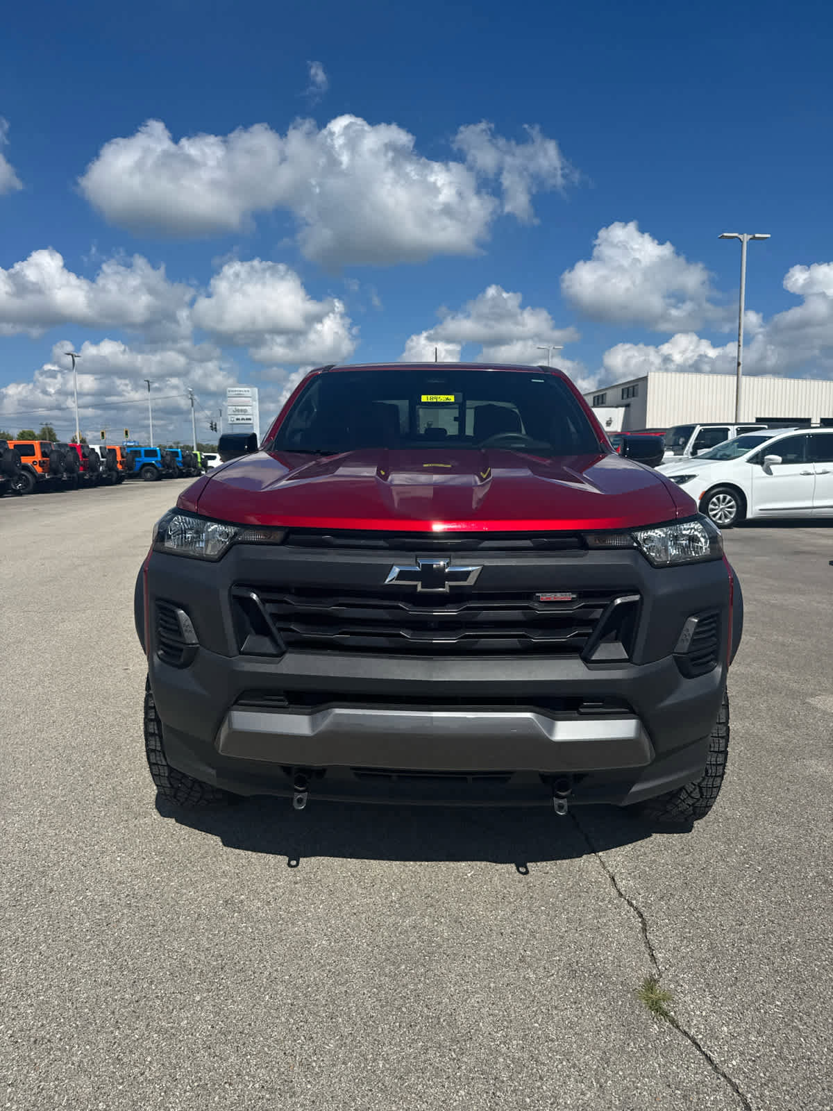 Used 2024 Chevrolet Colorado Trail Boss w/ Technology Package image 9