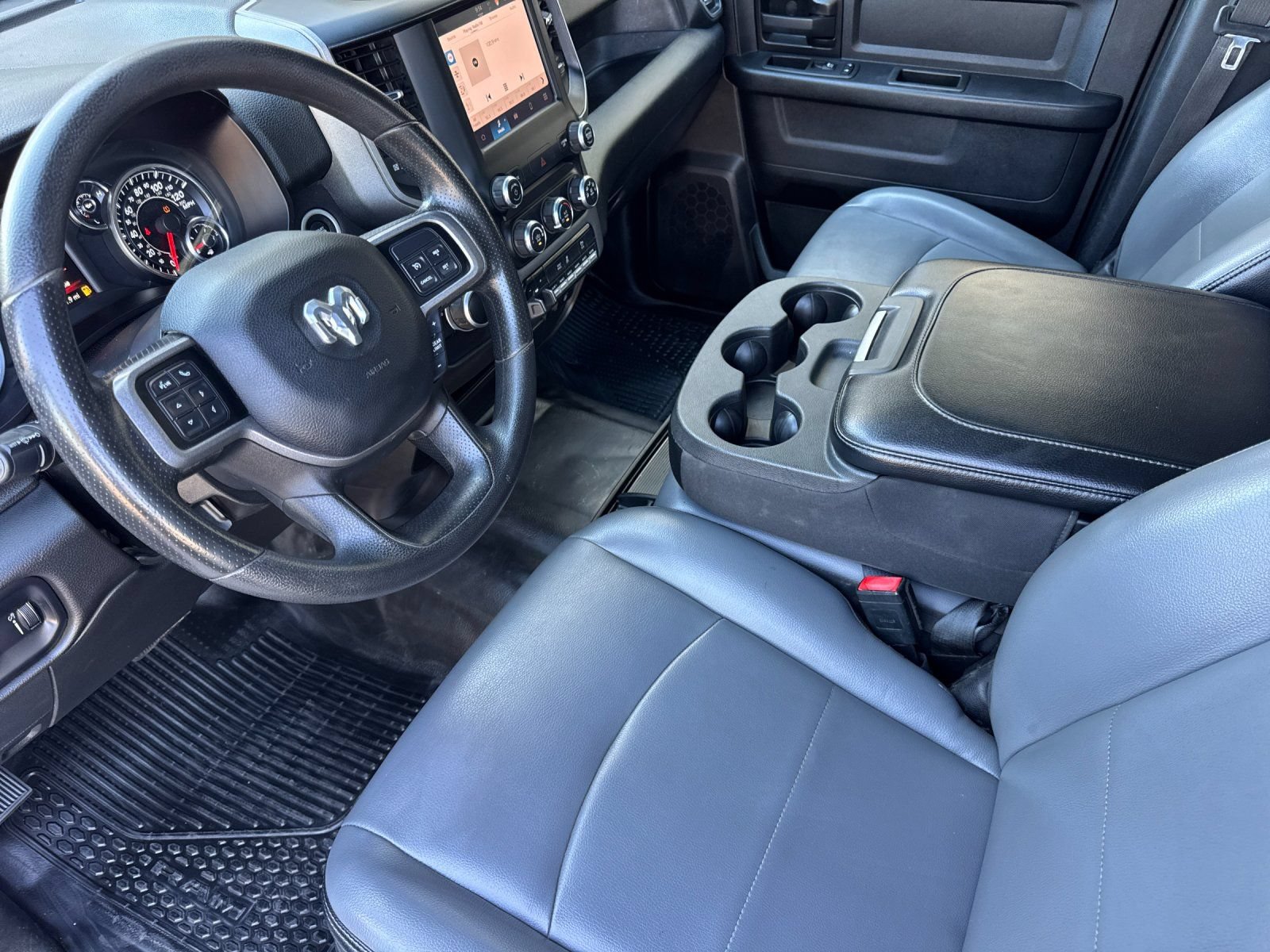 Used 2022 RAM 2500 Tradesman AWD/4WD image 10