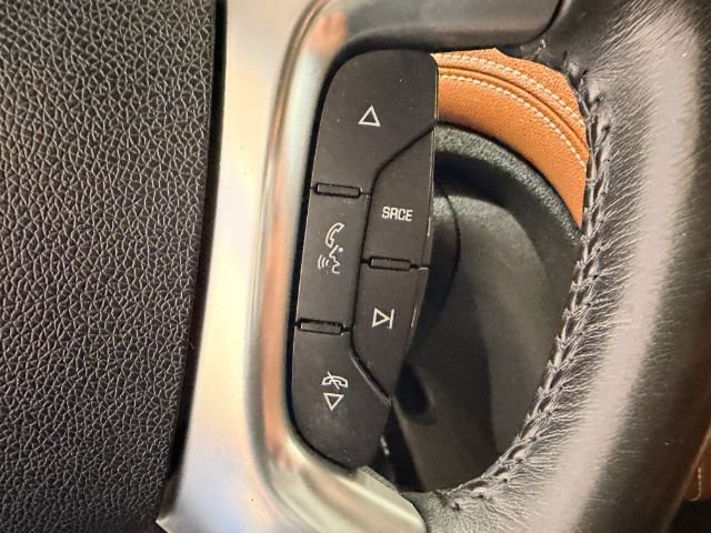 Used 2017 Chevrolet Traverse Premier AWD/4WD image 37