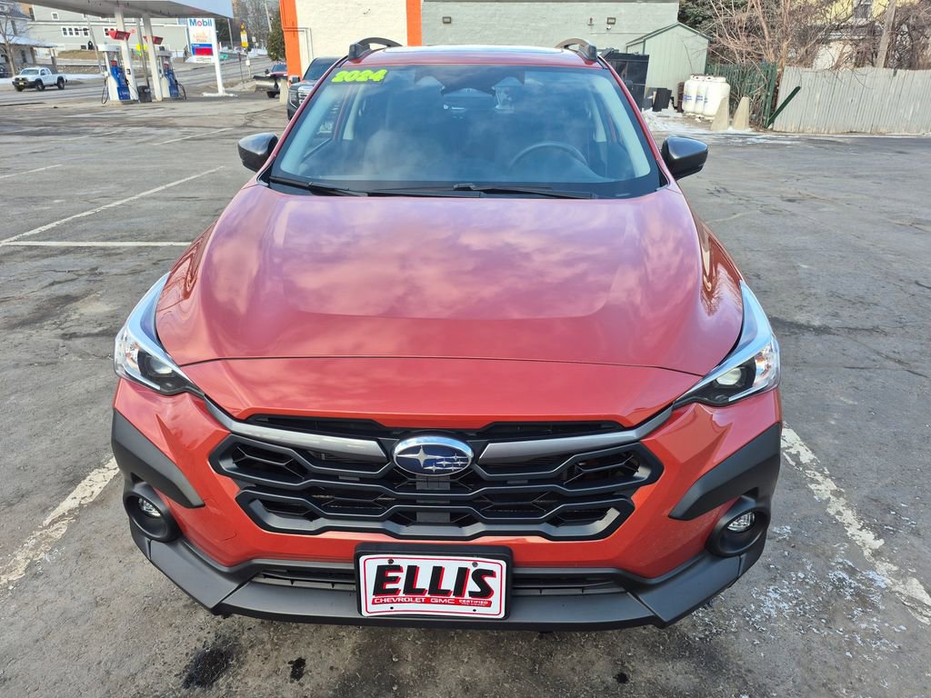 Used 2024 Subaru Crosstrek 2.0i Premium image 2