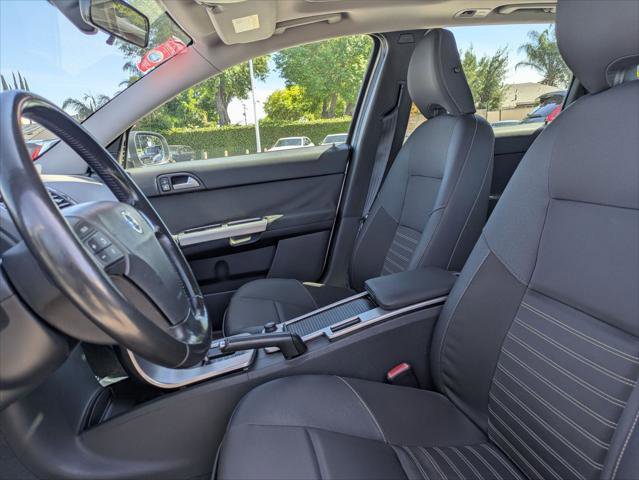 Used 2009 Volvo V50 2.4i FWD image 19