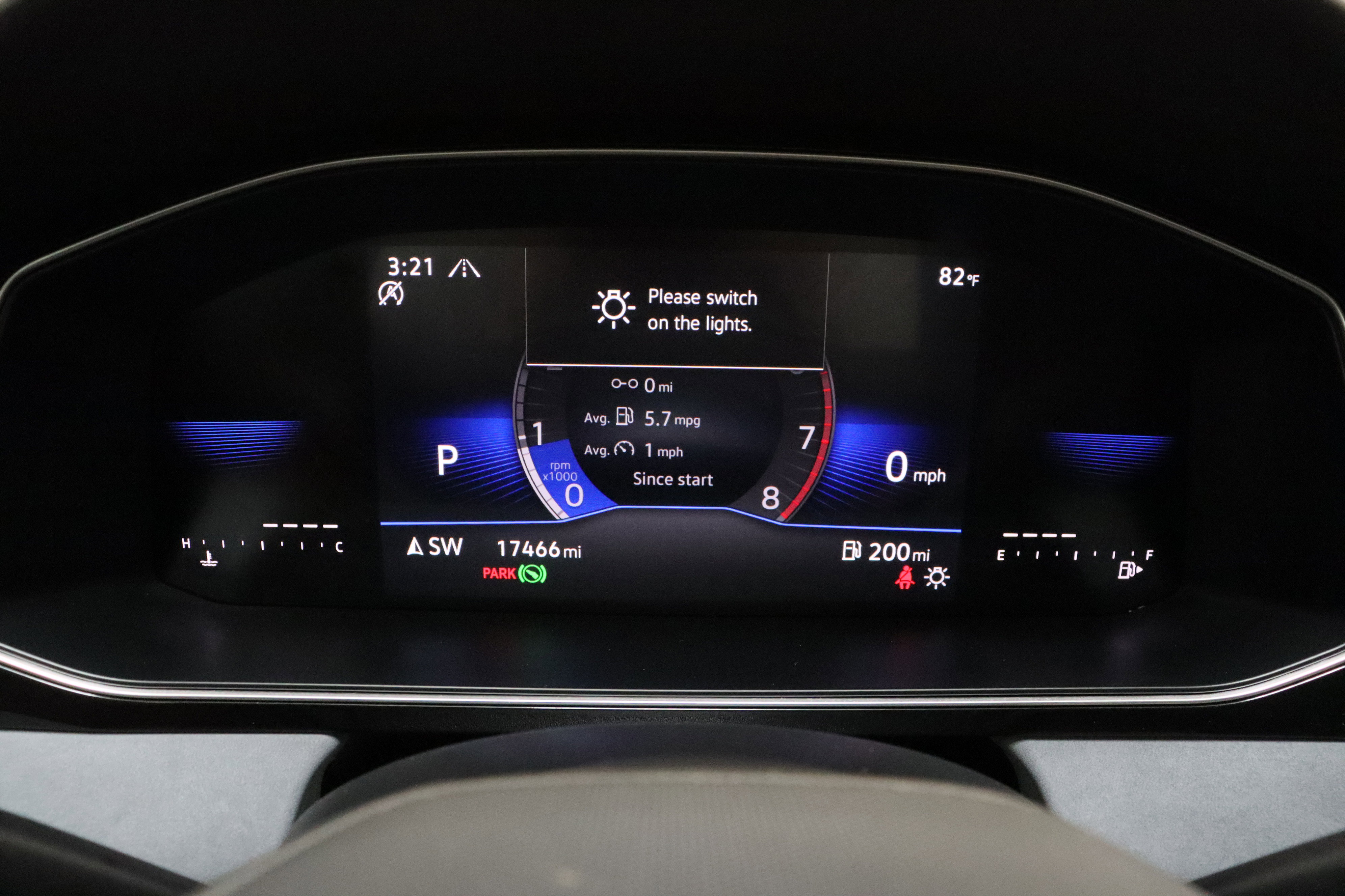 Used 2025 Volkswagen Jetta SE image 40