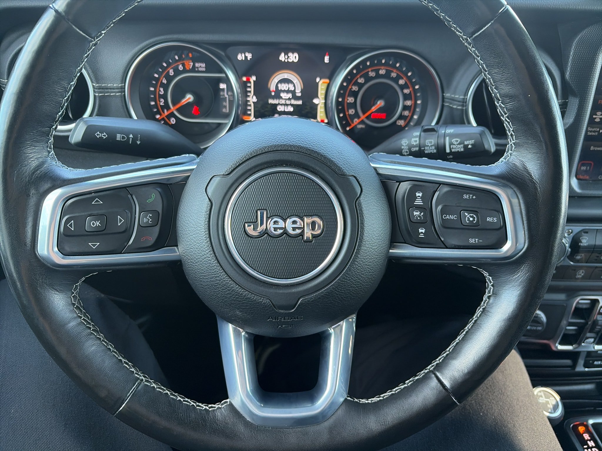 Used 2021 Jeep Wrangler Unlimited Sahara AWD/4WD image 7