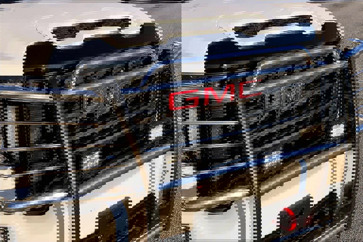 Used 2023 GMC Sierra 2500 AT4 w/ Gooseneck/5TH Wheel Package image 28