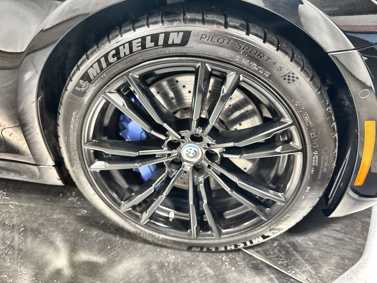 Used 2022 BMW M5 w/ Executive Package AWD/4WD image 17