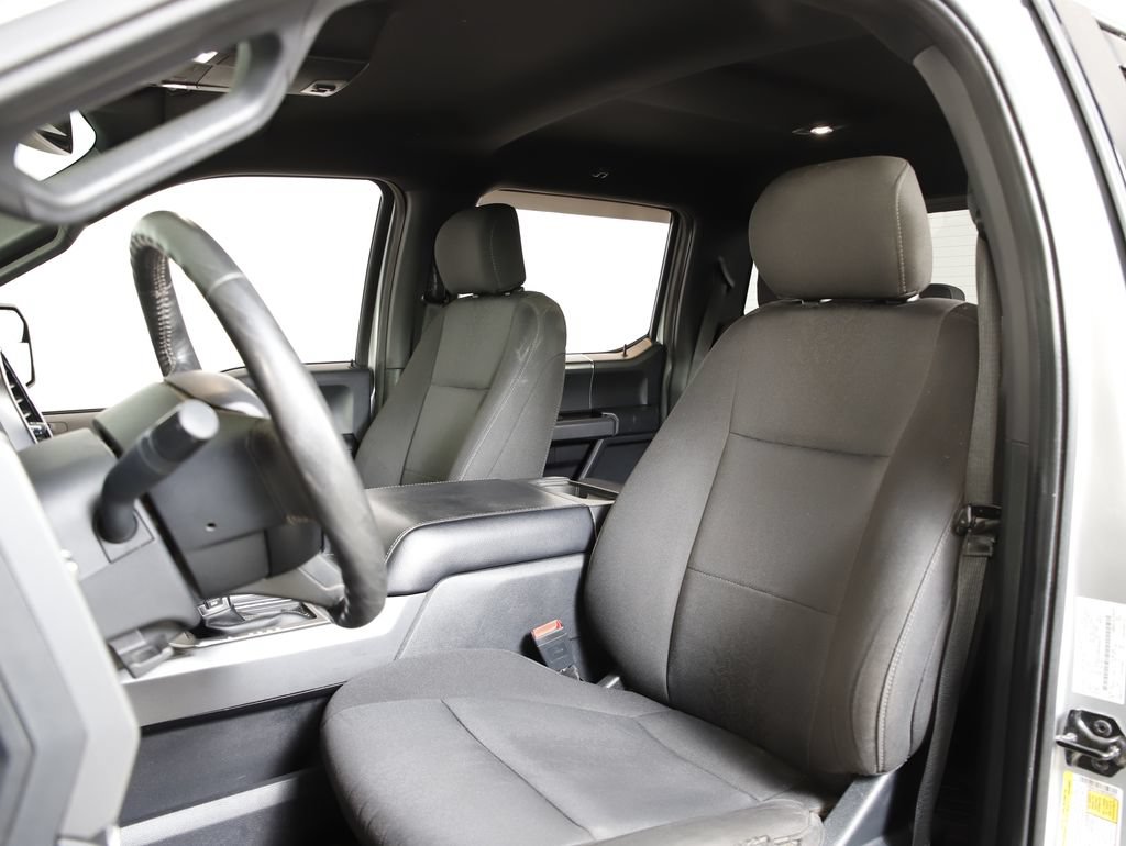 Used 2019 Ford F150 XLT w/ Equipment Group 302A Luxury AWD/4WD image 23