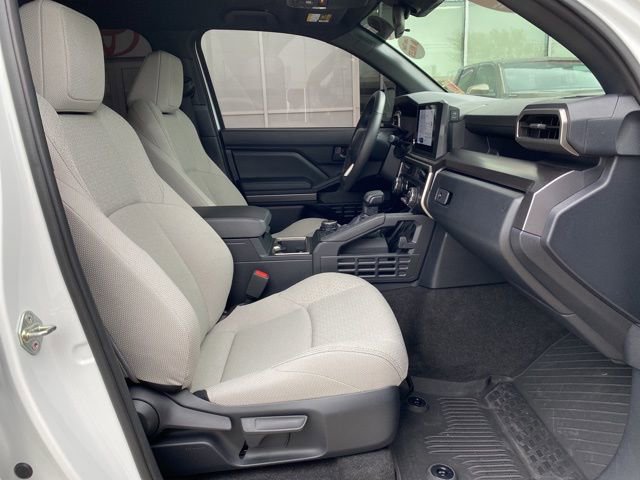 Used 2025 Toyota 4Runner SR5 image 15