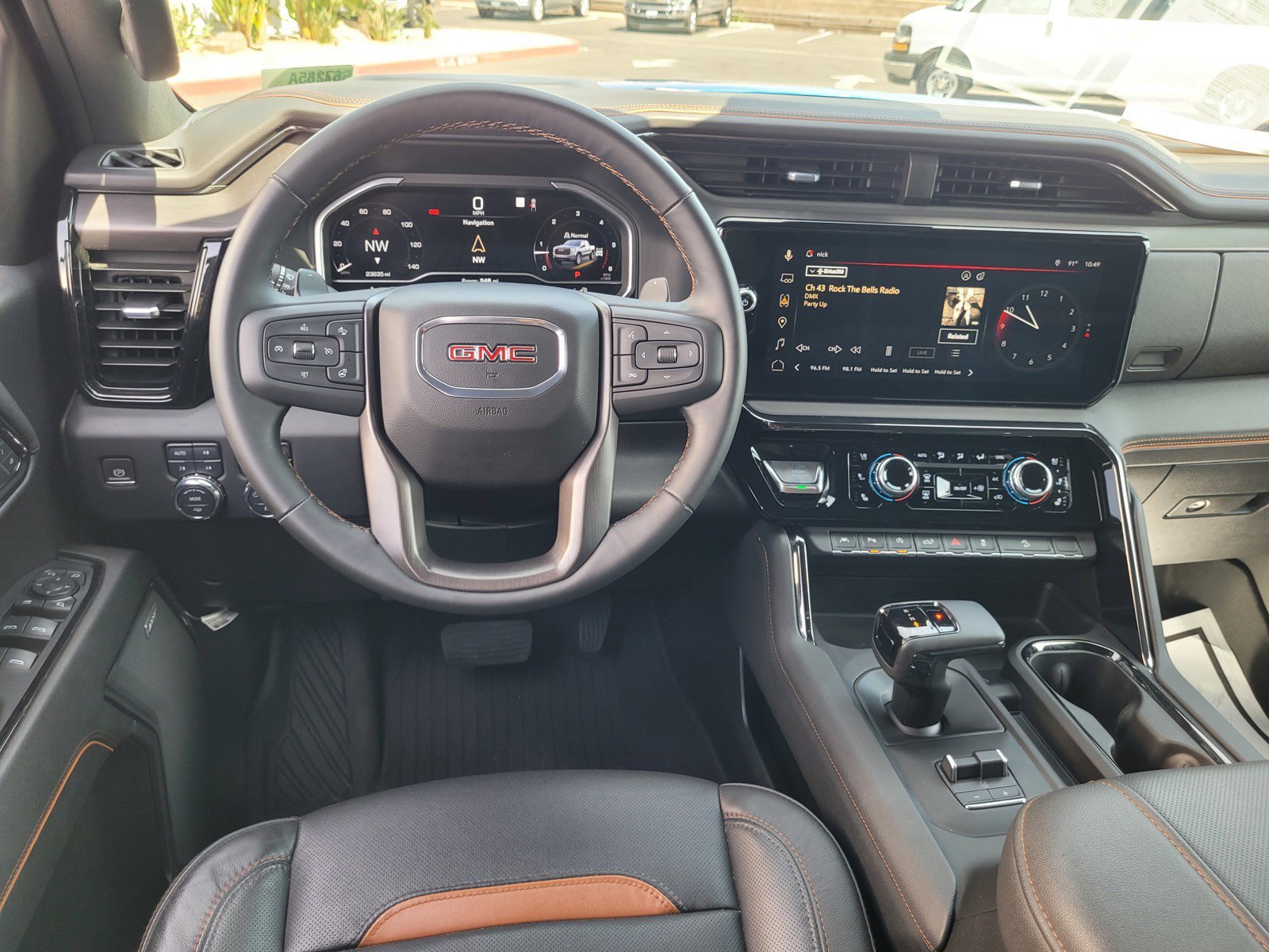 Used 2023 GMC Sierra 1500 AT4 AWD/4WD image 18