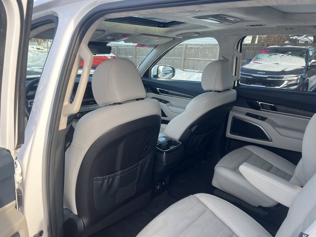Used 2023 Kia Telluride SX Prestige image 10