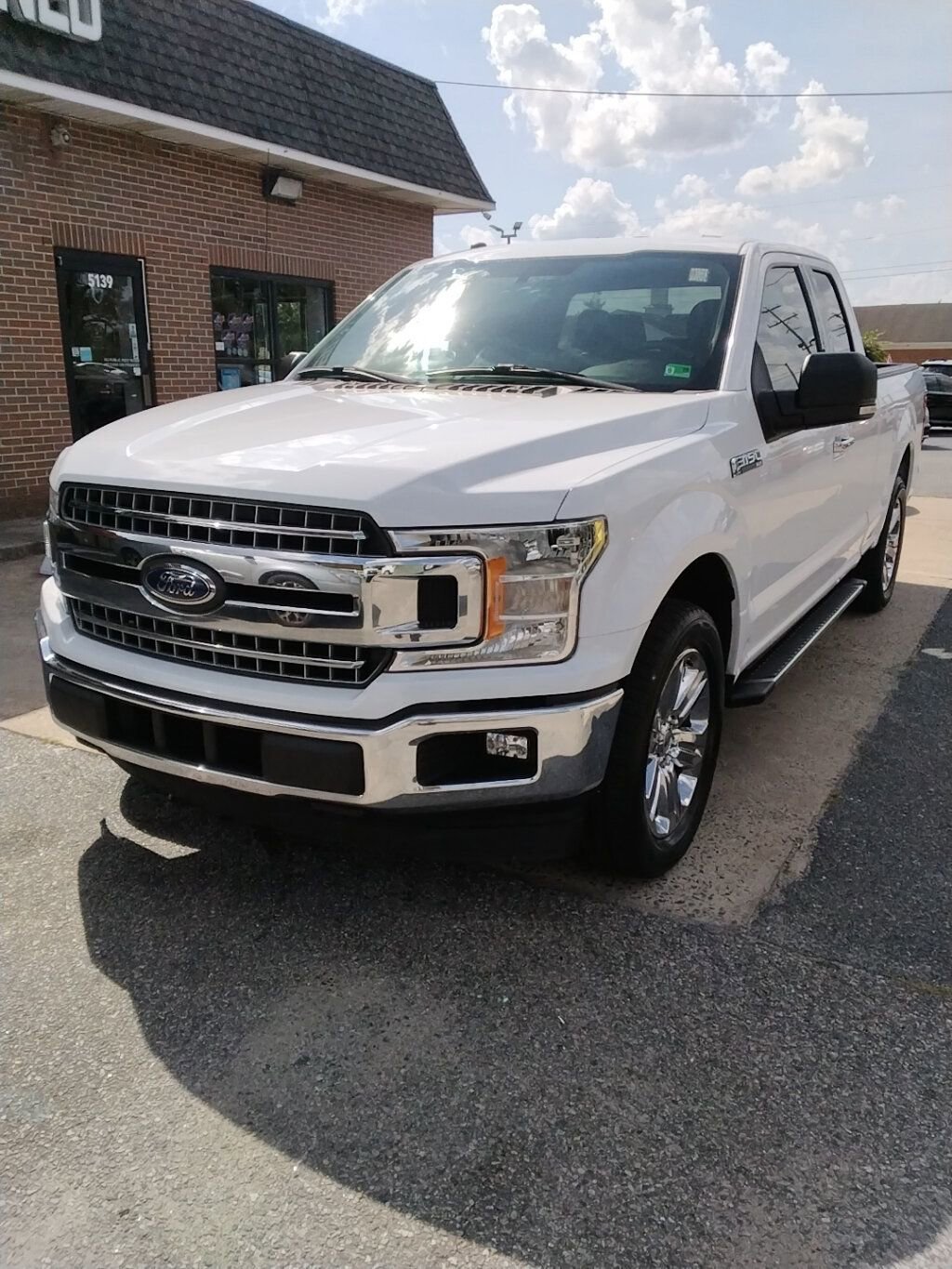 Used 2018 Ford F150 XLT w/ Equipment Group 301A Mid