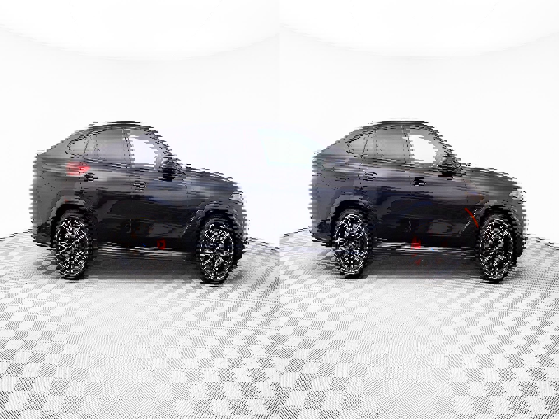 New 2026 BMW X6 M60i image 8