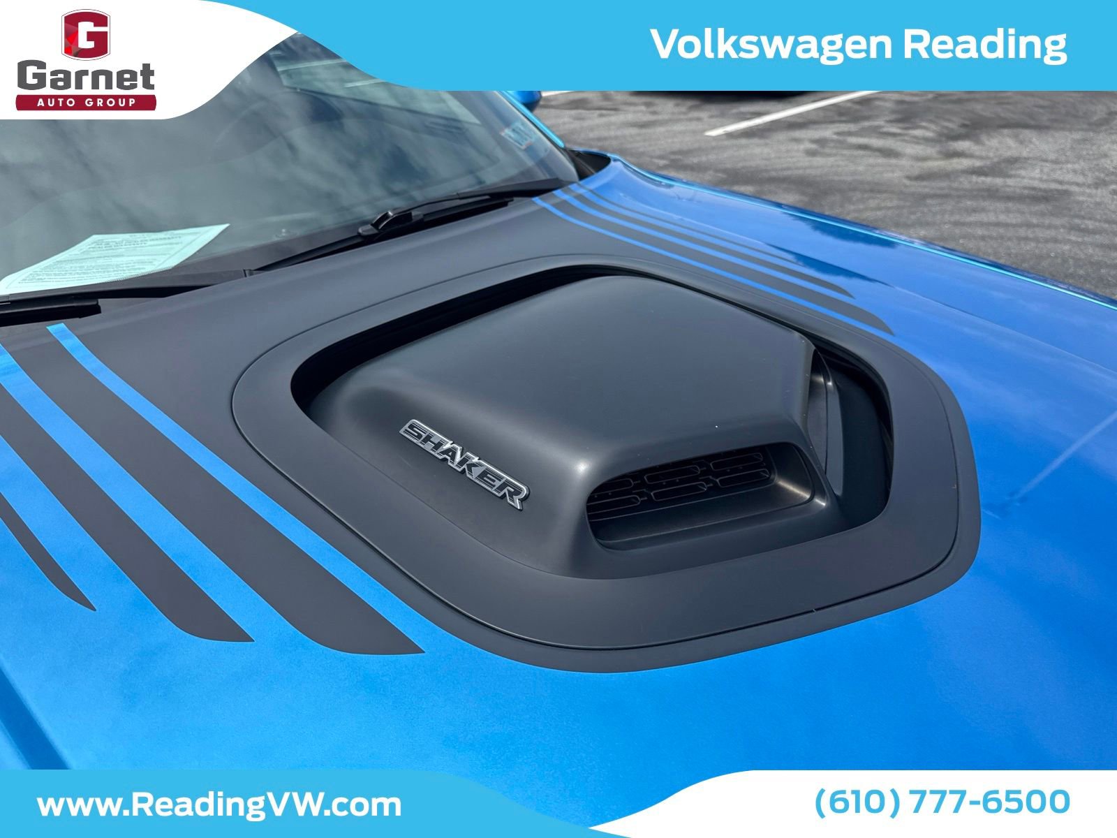 Used 2015 Dodge Challenger R/T RWD image 4