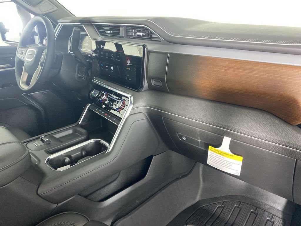 New 2025 GMC Sierra 2500 Denali w/ Denali Reserve Package image 31