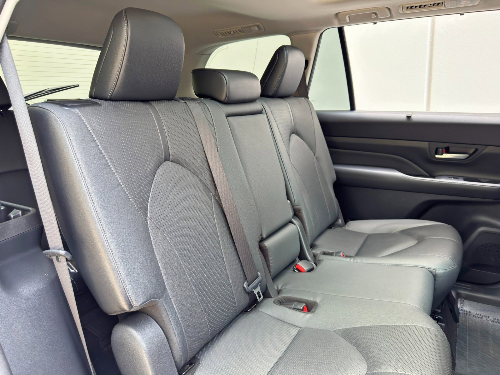 Used 2024 Toyota Grand Highlander FWD image 40