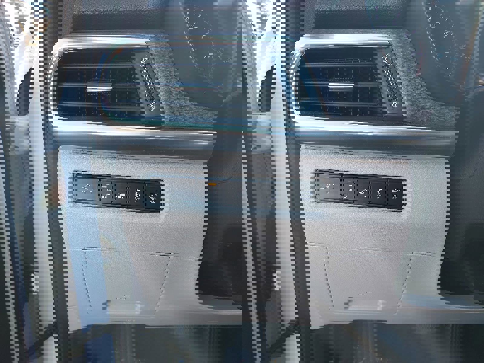 Used 2022 Kia Telluride EX w/ EX Premium Package image 27