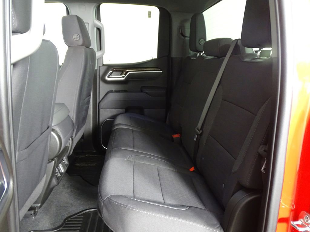 Used 2025 GMC Sierra 1500 Elevation image 11