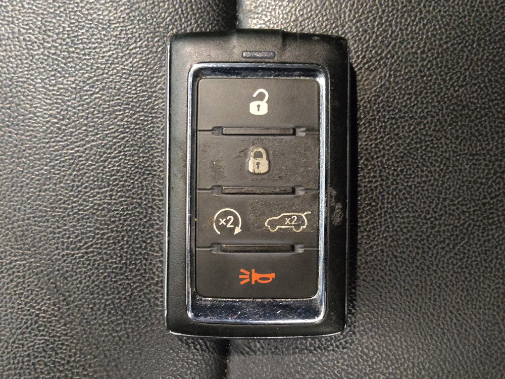 Used 2022 Jeep Grand Cherokee L Limited w/ Trailer Tow Group (B) AWD/4WD image 32
