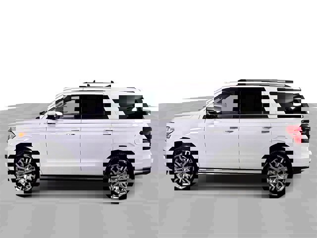 Used 2024 Ford Expedition Limited image 5