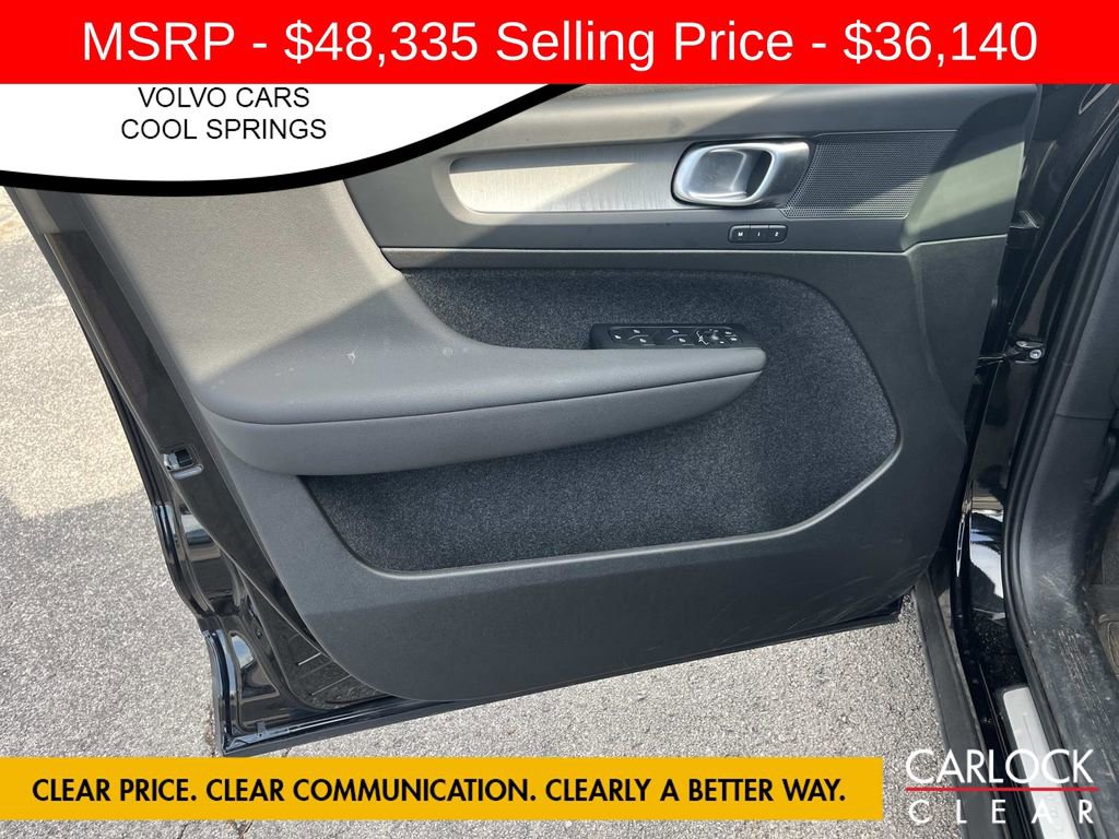 Used 2025 Volvo XC40 B5 Plus w/ Protection Package Premier image 24