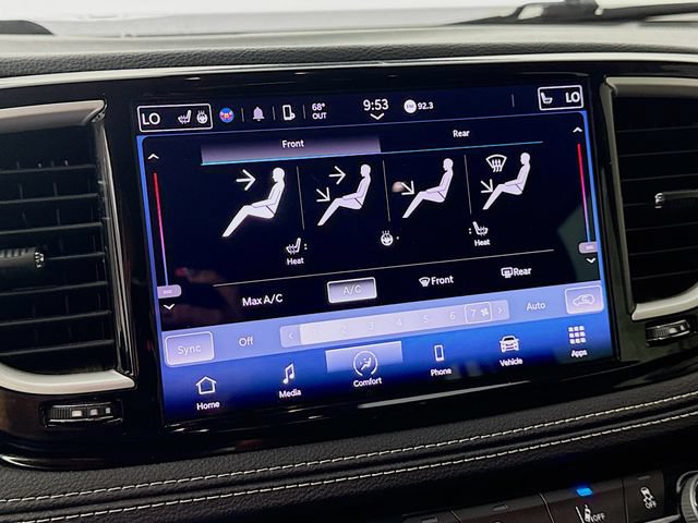 Used 2022 Chrysler Pacifica Touring-L AWD/4WD image 19