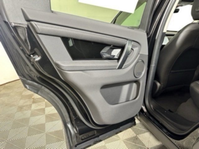 New 2025 Land Rover Discovery Sport S image 12