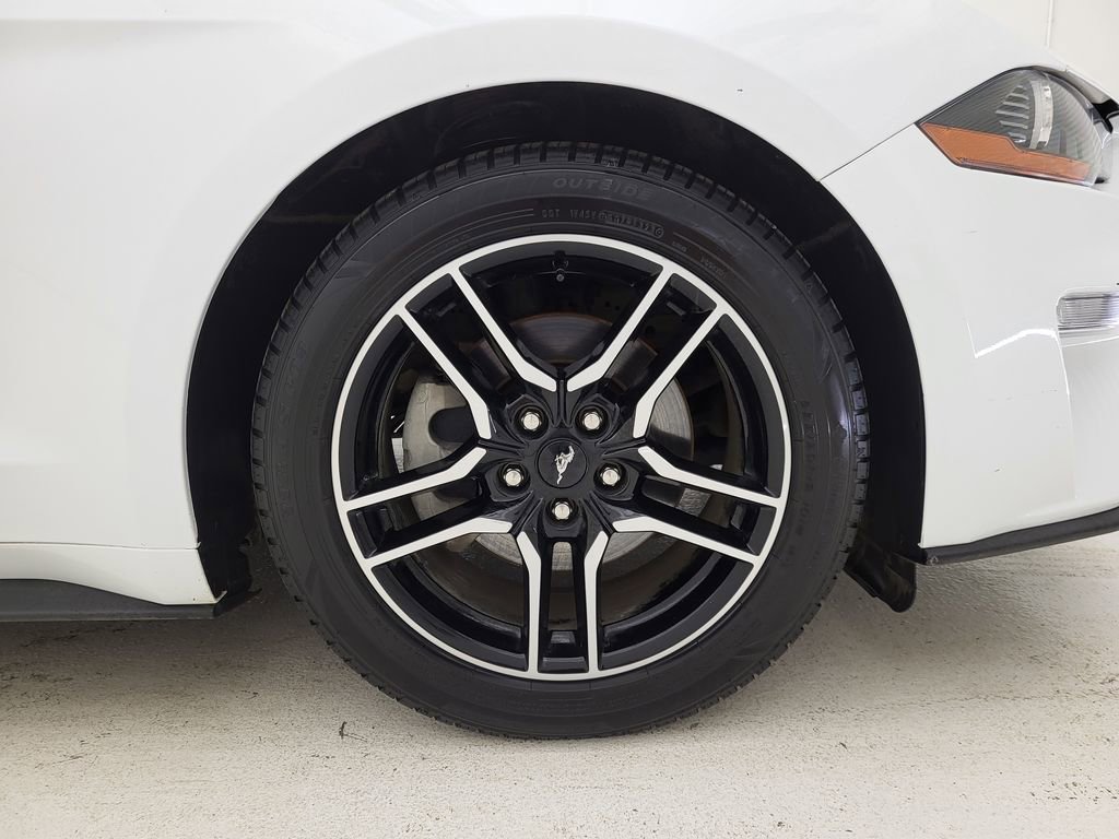 Used 2022 Ford Mustang Premium RWD image 22