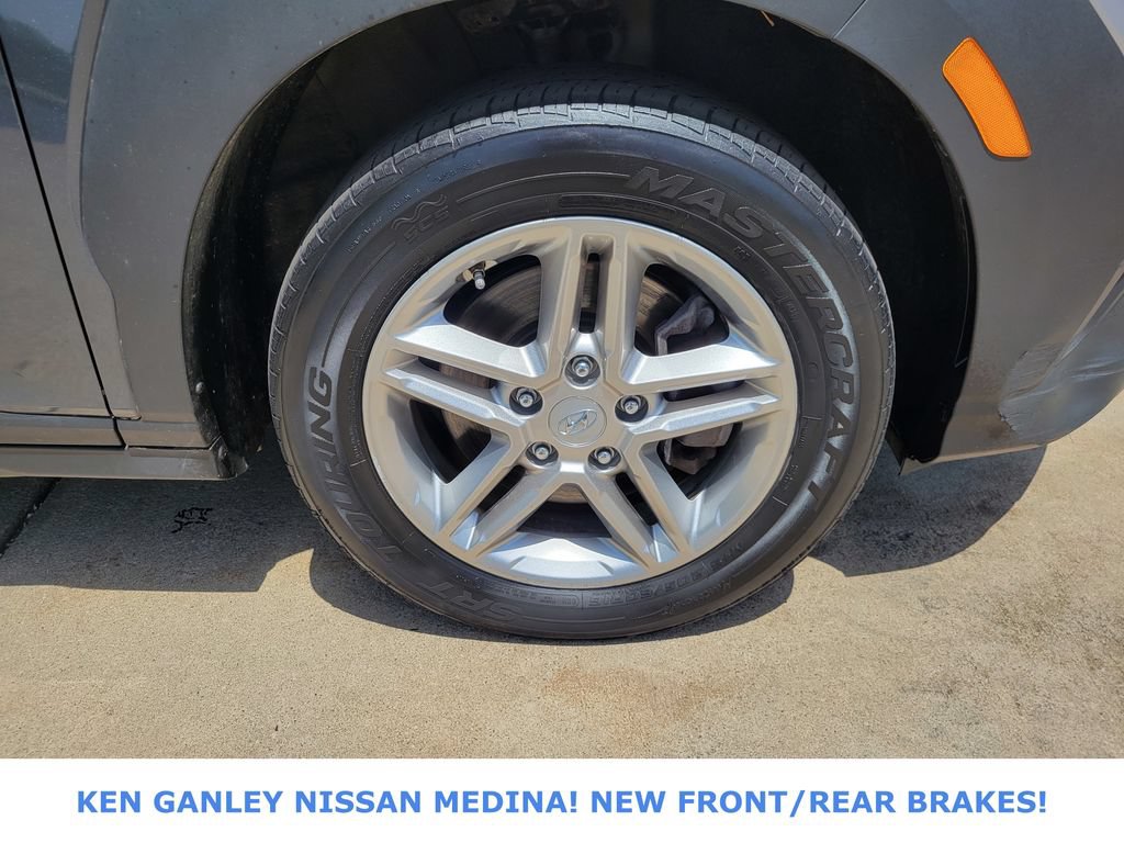 Used 2022 Hyundai Kona SE AWD/4WD image 22