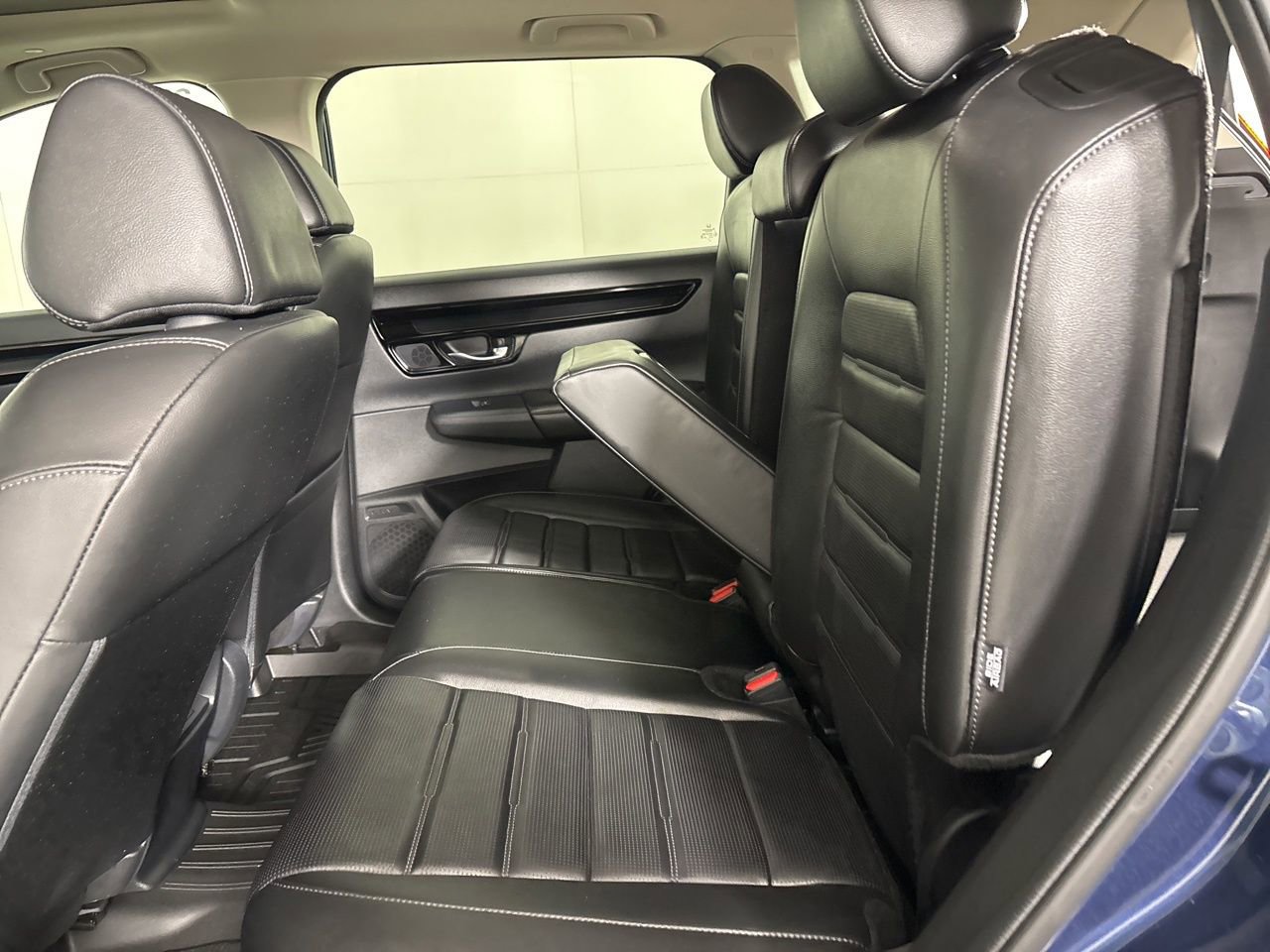 Used 2025 Honda CR-V EX-L image 23