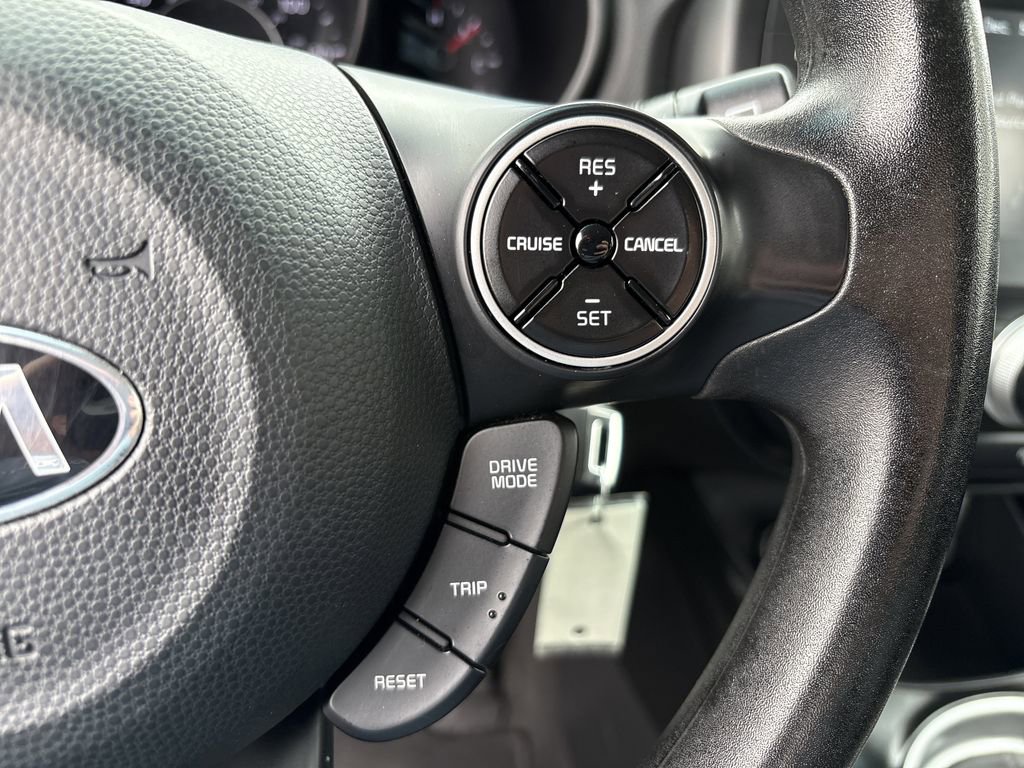 Used 2018 Kia Soul + FWD image 14