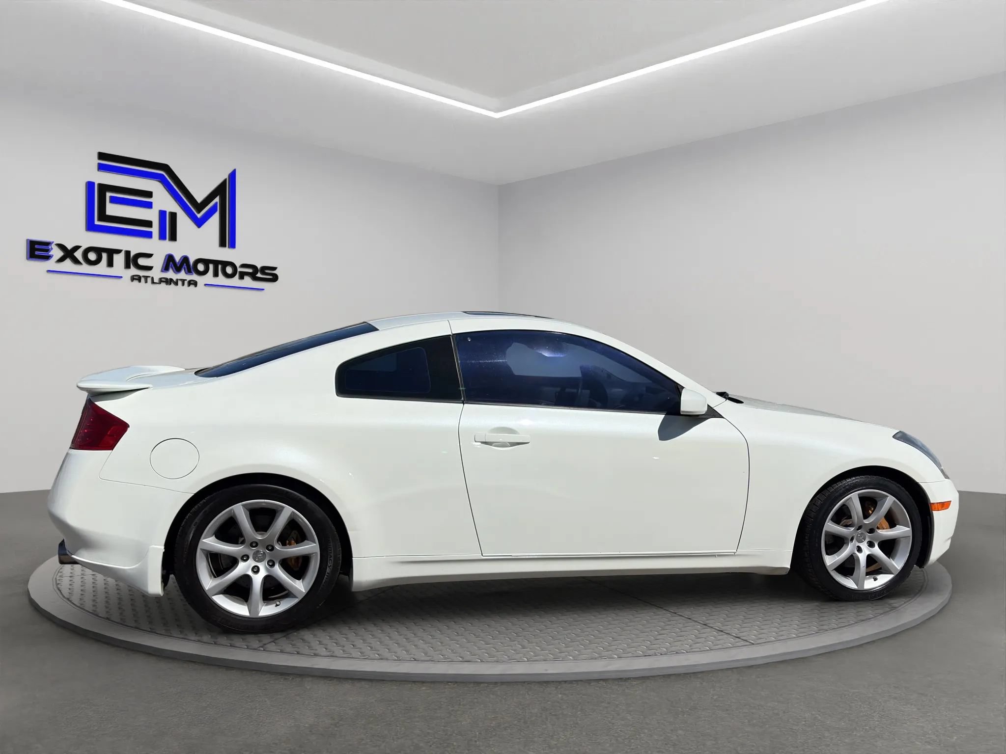 Used 2004 INFINITI G35 Coupe w/ Premium Pkg RWD image 6