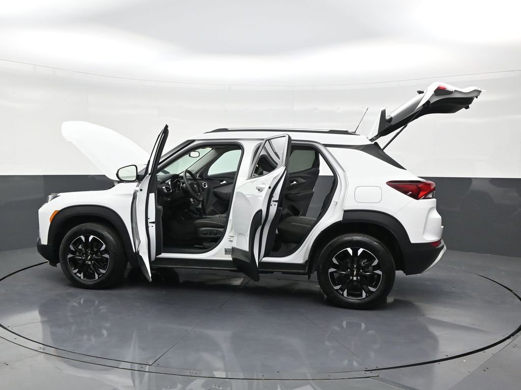 Used 2023 Chevrolet TrailBlazer LT w/ Convenience Package AWD/4WD image 30