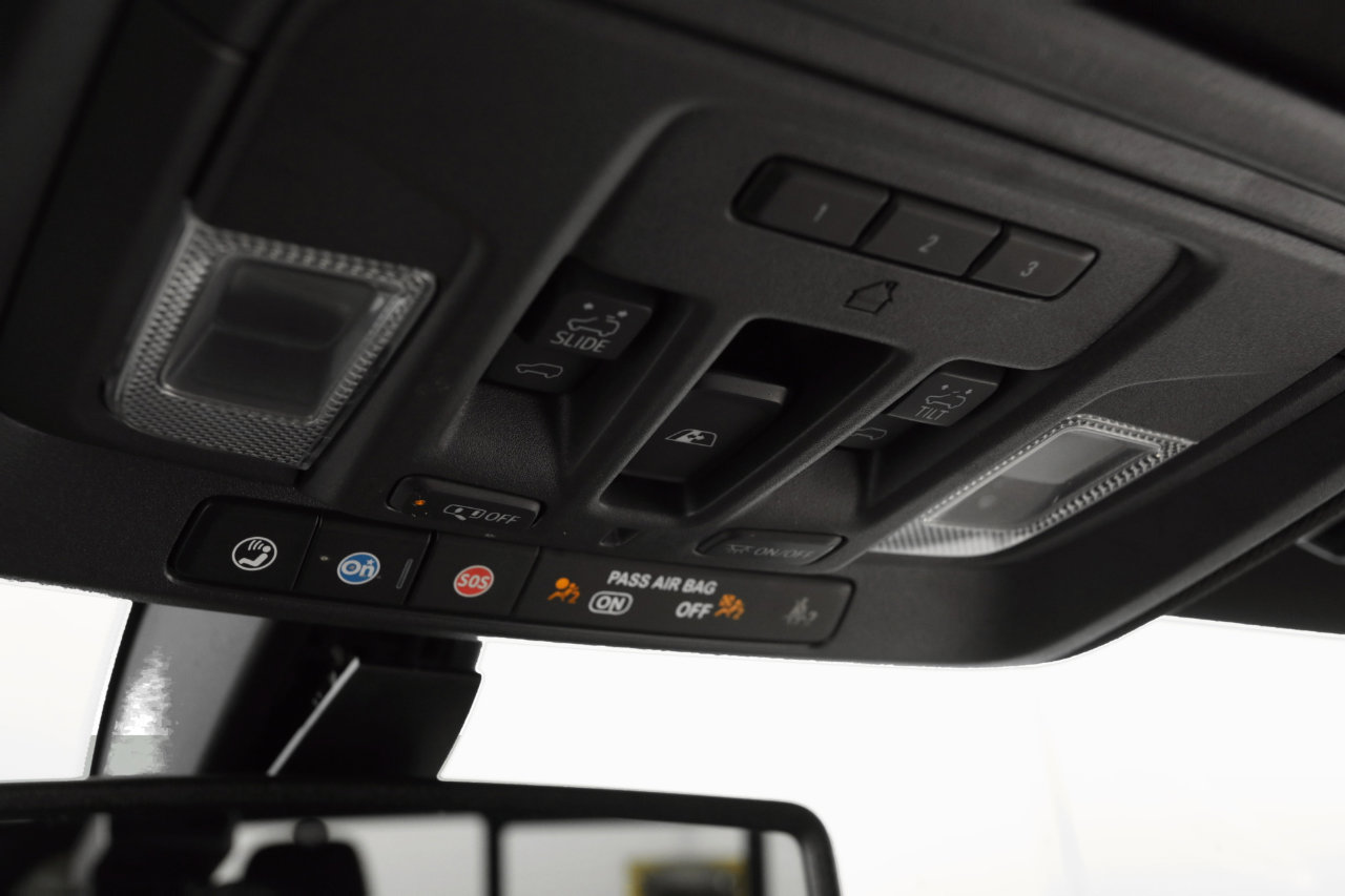 Used 2021 GMC Sierra 1500 AT4 w/ AT4 Preferred Package image 17