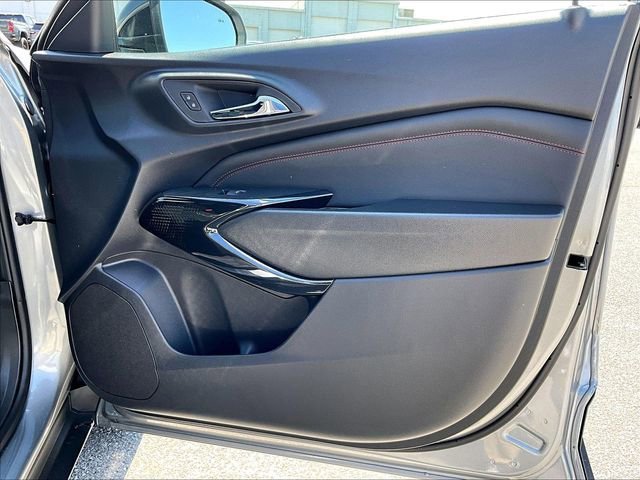 New 2026 Chevrolet Trax RS w/ Sunroof Package FWD image 29