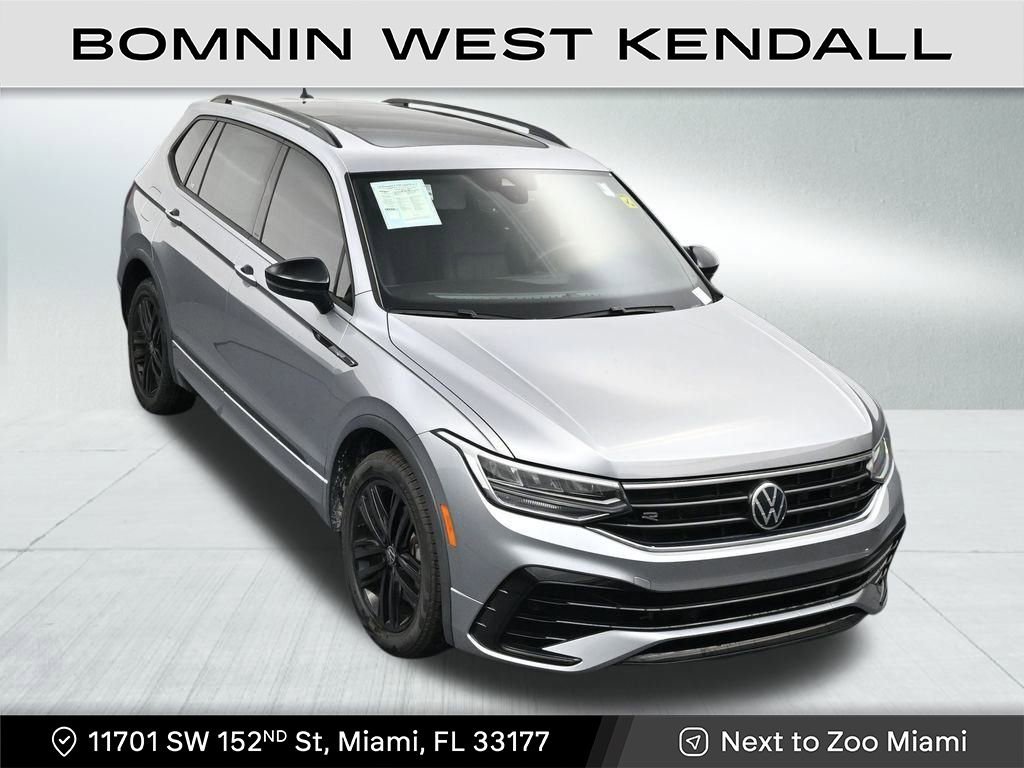 Used 2022 Volkswagen Tiguan SE R-Line image 19