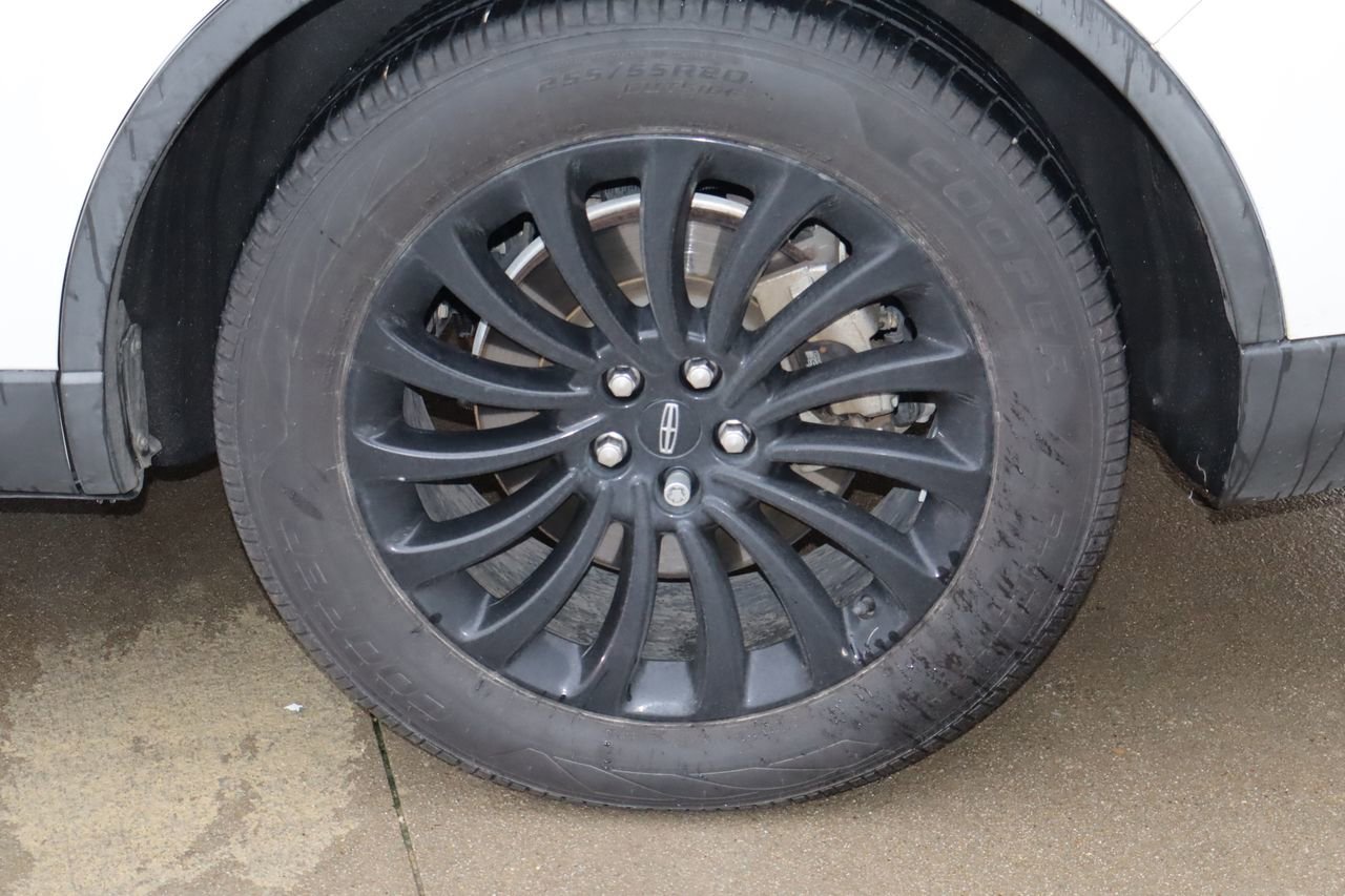 Used 2020 Lincoln Aviator Reserve w/ Elements Package Plus AWD/4WD image 30