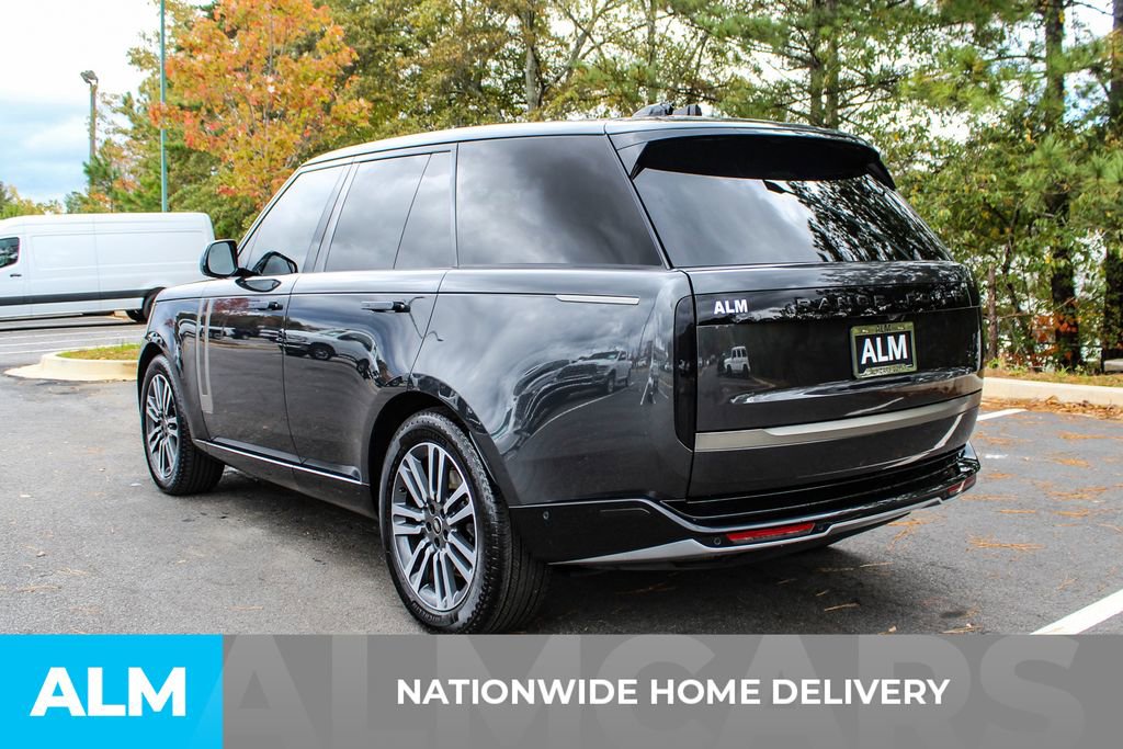 Used 2023 Land Rover Range Rover SE image 5